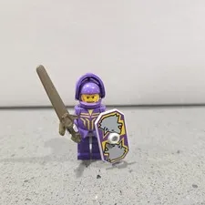 Danju Knight LEGO Minifigure Knights Kingdom II 8777 8781 Dark Purple (2004)