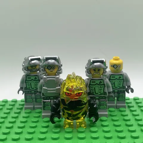 Lego Minifigures Power Miners Rock Monster Combustix Lot Of 5