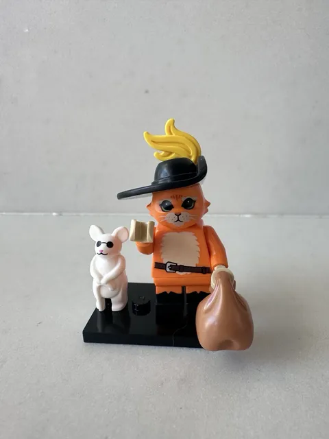 New Lego Collectible Minifigure Shrek Series Puss In Boots In Hand Fast Shipping