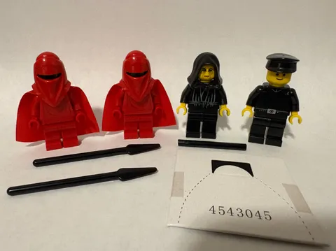LEGO Star Wars 7166 Imperial Shuttle Minifigures Palpatine Royal Guard Pilot NEW