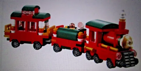 LEGO Christmas Train Ltd Edition 2015 Holiday Set 40138 - 100% Complete Parts