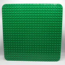 Lego DUPLO Large 15" X 15" Base Plate Peg Board Green Plate 24 x 24 Dots