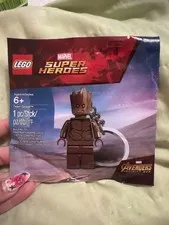 LEGO Marvel Super Heroes Teen Groot Keychain Set 5005244 -  New Sealed Retired