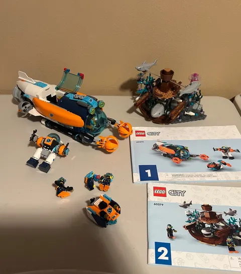 LEGO CITY: Deep-Sea Explorer Submarine (60379)