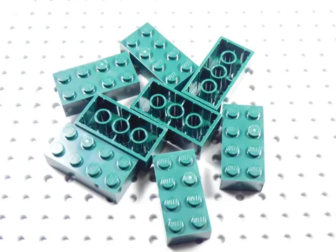 LEGO Lot of 8 Dark Green 2x4 Bricks BM