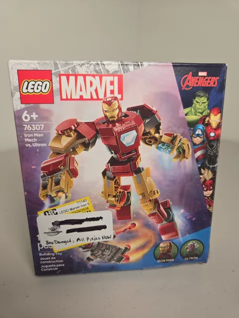 LEGO 76307 Marvel Iron Man Mech vs. Ultron (Box damaged)