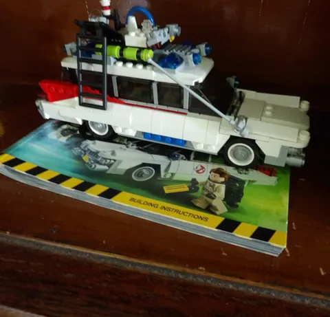Lego 21108 Ghostbusters Ecto-1 car only with instruction