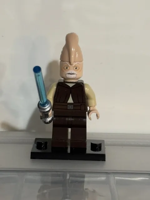 LEGO Star Wars Ki-Adi-Mundi Minifigure 7959 SW0319, Clone Wars Jedi Set