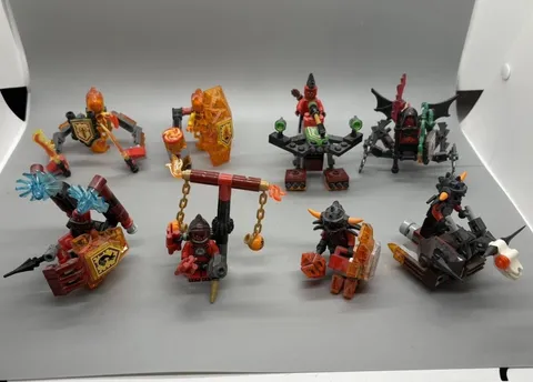 LEGO Nexo Ultimate Beast Master General Magmar Flama Lavaria Minifig lot see pic