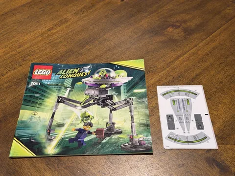 Lego Alien Conquest 7051 Tripod Invader Instruction Manual Booklet & Decals Only