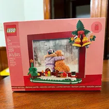LEGO Christmas Picture Frame 40702 Limited Edition Never Opened