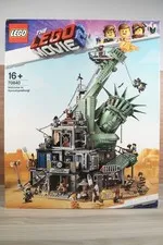 LEGO The LEGO Movie 2: Welcome to Apocalypseburg! (70840) Sealed US SELLER