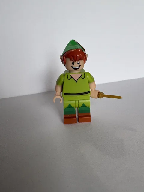 LEGO Disney Series 1 Peter Pan Minifigure 71012 CMF Gold Dagger Knife dis015