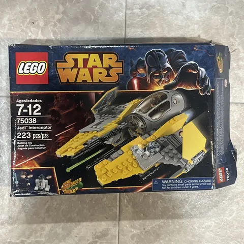 Lego Star Wars Set 75038 JEDI INTERCEPTOR Used Unbuilt NO Minifigures WITH Box