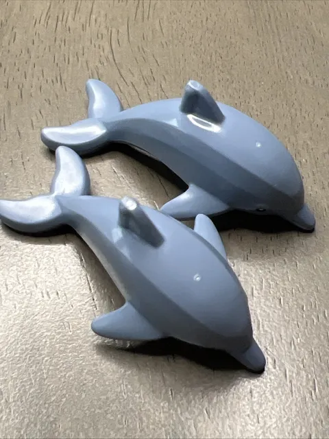 LEGO 33499pb01 Sand Blue Dolphin Jumping Bottom Axle Holder Black Eyes 2 Pieces