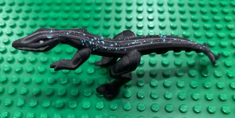 LEGO Dinosaur Mutant Lizard Raptor Black Blue Minifigure Dino Attack 7296