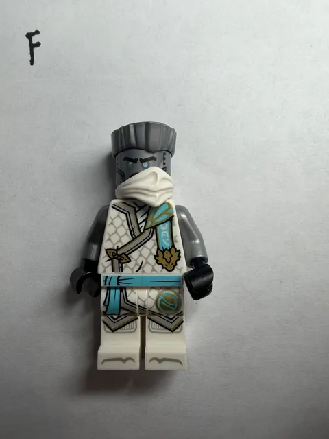 LEGO NINJAGO ZANE Mini figure 71814 Dragons Rising II Tournament Temple City