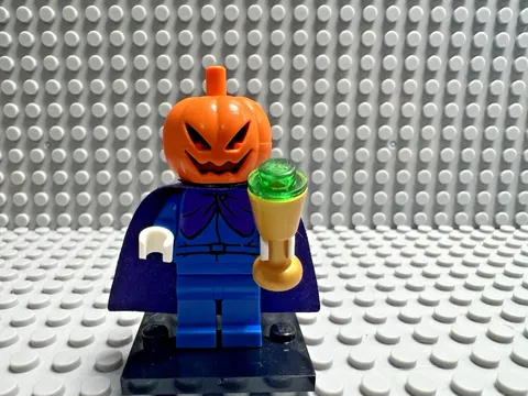 LEGO Scooby Doo Minifigure - Headless Horseman / Elwood Crane - SCD002 - READ