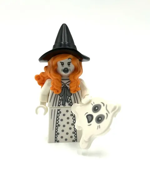 LEGO Ghost Witch minifigure Fall 2025 Store Exclusive