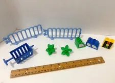 Lego Duplo Parts Lot Fence Car Stop Light 