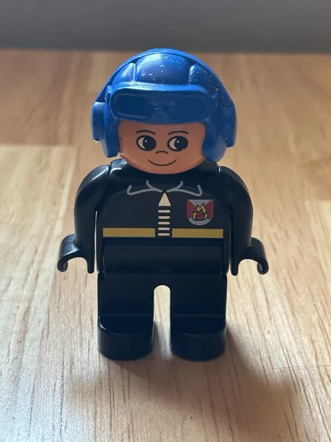 LEGO DUPLO Printed Figure Blue Helmet Black/Blue Uniform MPN 4555