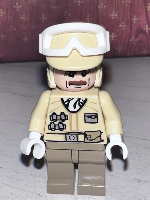 Star Wars Hoth Rebel Trooper In Tan Uniform With Mustache SW0425- 2012 (007)