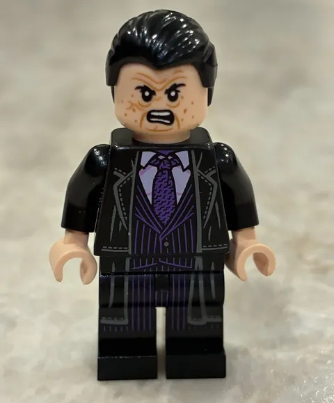 Lego The Penguin Minifigure DC Super Heroes 76181 sh790 Batman Sh0790