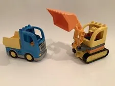 LEGO DUPLO 10812 TRUCK & TRACKED EXCAVATOR - INCOMPLETE SET -