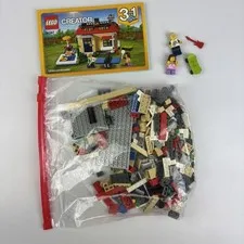 LEGO CREATOR 3-in-1 Poolside Holiday Set #31067 100% Complete With Instructions