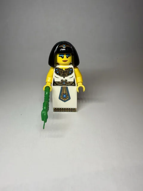 LEGO Egyptian Queen Minifigure CMF Series 5 Collectible Cleopatra