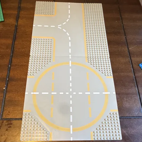 LEGO 2631px1 Printed Gray Road Plate Intersection/Roundabout Markings 1pc