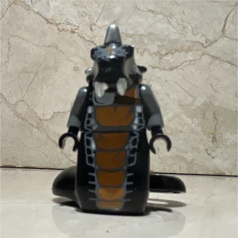 LEGO Minifigure Snake Serpent Figure Black w/ Gray Spikes Plastic