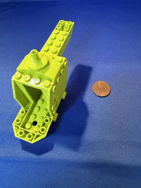 LEGO Helicopter Body Green