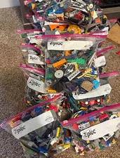 2lb bags of randomly assorted legos NO MINI FIGS