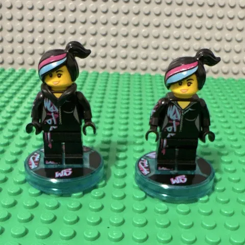 LEGO Dimensions Wyldstyle Minifigure Lot of 2 Limited Edition dim038 71253