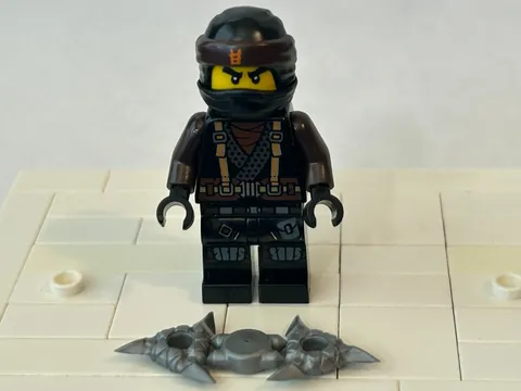 LEGO Ninjago Cole Dragon Masters Hunted minifigure 70645 njo0449 NEW