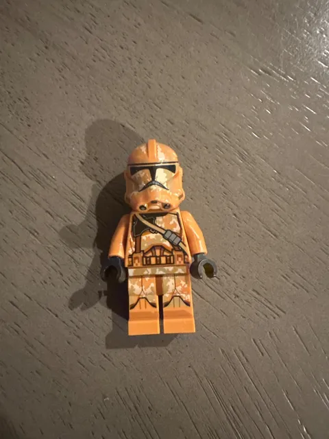 LEGO Star Wars Geonosis Clone Trooper Phase 2 SW0606 Minifigure 75089 2015