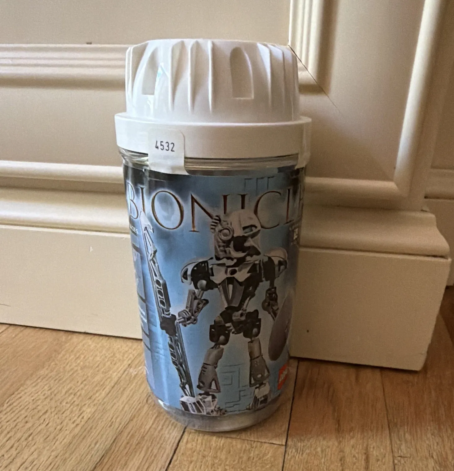 LEGO Bionicle canister SEALED  UNOPEN complete set Kopaka Nuva 2002 item 4176601