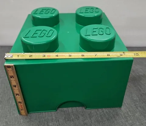 2019 Square LEGO Brick Storage Container Green 4 Stud Box 9 3/4" x 9 3/4" x 6"