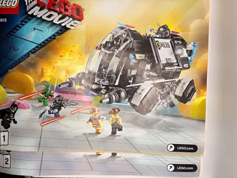 LEGO The LEGO Movie 70815 Super Secret Police Dropship Complete Set w/ Minifigs