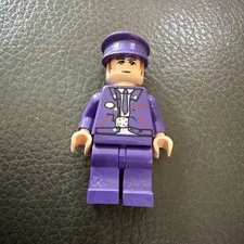 Lego Knight Bus Driver - Conductor 4755 Harry Potter Minifigure