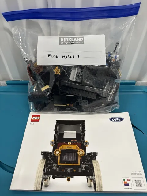 LEGO Icons Ford Model T 11376 Building Set 1,060 Pieces, Vintage Car Complete