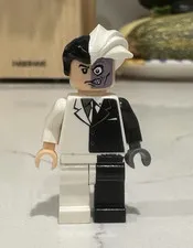 LEGO Two-Face Minifigure - Black & White Split Suit, Split Face, 1 Piece