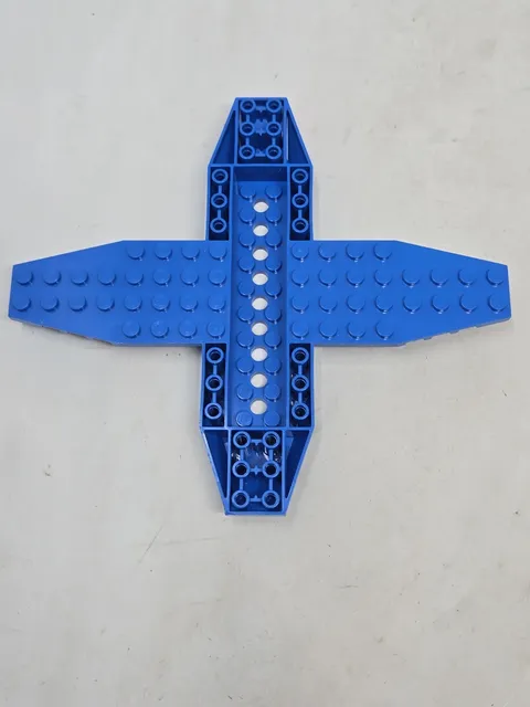 LEGO Aircraft Fuselage Base Blue 4 x 16 x 1 with 2 x 10 Recessed Center  35106
