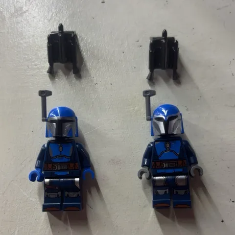 LEGO Star Wars ( sw1259) Mandalorian Minifigure Lot of 2 with Jetpacks included