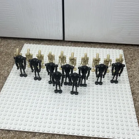 LEGO Star Wars Battle Droid Minifigure Lot Black & Tan Plastic Figures