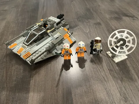 LEGO Star Wars Snowspeeder 7130 100% Complete with Instructions