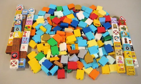 Lego Duplo Lot 1X2X1 Printed & Plan Blocks Assorted Colors Parts & Pieces (A)