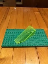 LEGO Neon Green Windscreen 10x4x 2 1/3 Canopy