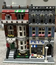 Lego City Creator 10218 Pet Shop 100% Complete w/ All Minifigures